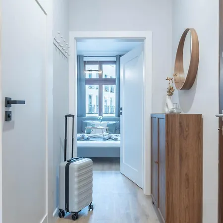 Piekary In The Center - 15 Apartment *