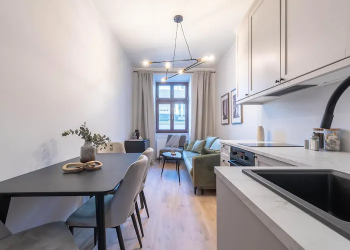 Апартаменты Piekary In The Center - 15 Познань